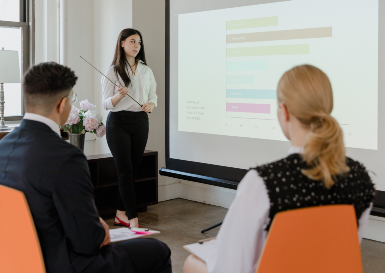 Common Problems with Projector Screens